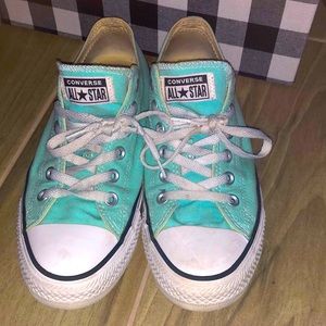 MINT GREEN CONVERSE